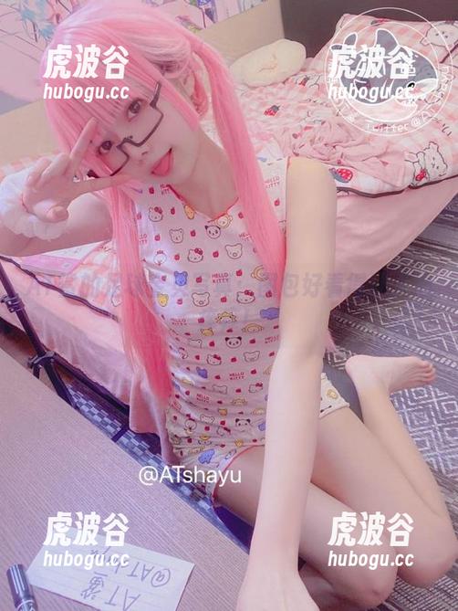 AT鲨 AT鲨的足球宝贝写真:图包好看得让人心痒痒!
