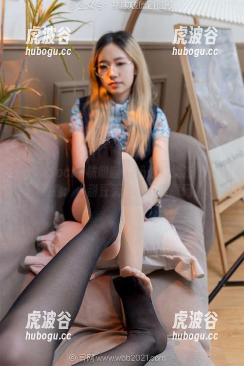 BoBoSocks袜啵啵-小甜豆 BoBoSocks袜啵啵 - 奶油和果冻的奇幻舞曲:小甜豆无圣光图集解码!