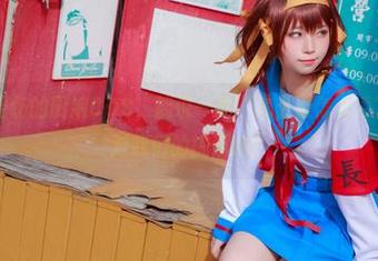 G44不会受伤的厨娘COS,能说一声“怎么看怎么香”吗?这是对我们的挑逗吗?