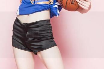 GIRLT果团网 - 黄歆苑教室里的“课程”特辑,图库一键下载,学习从未如此轻松!