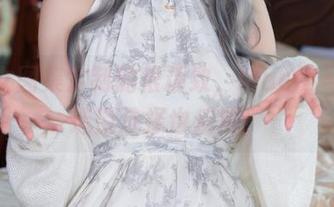 这修女图集定制的很精致，Machi马吉的造型选择也反常！
