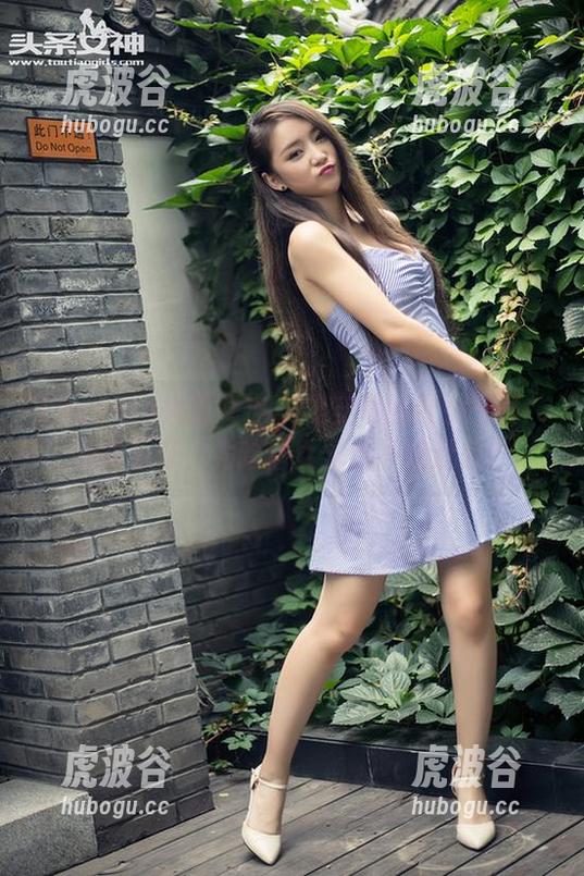TouTiao头条女神-樊安妮 TouTiao头条女神 - 樊安妮的修女气质:图片分享,为啥修女永远不被赶超?
