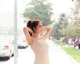 TuiGirl推女郎 - 私拍时的林清儿：旗袍穿得像清晨的须臾，拍出来却像我是家里的公告栏！