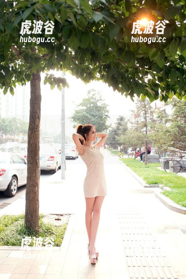 TuiGirl推女郎-林清儿 TuiGirl推女郎 - 私拍时的林清儿:旗袍穿得像清晨的须臾,拍出来却像我是家里的公告栏!
