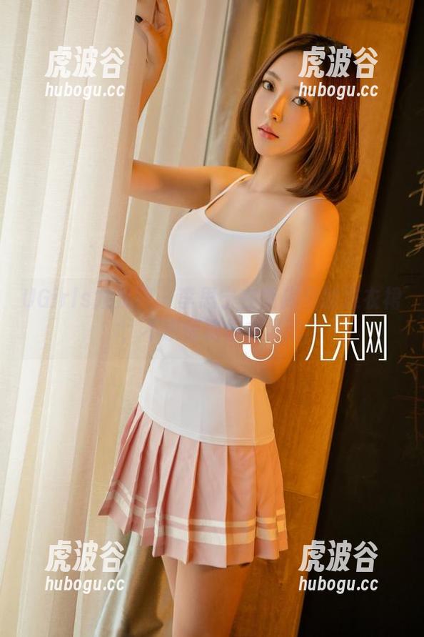 UGirls尤果网-李思宁 UGirls尤果网 - 李思宁在图库里的连衣裙,不求惊艳但求可爱