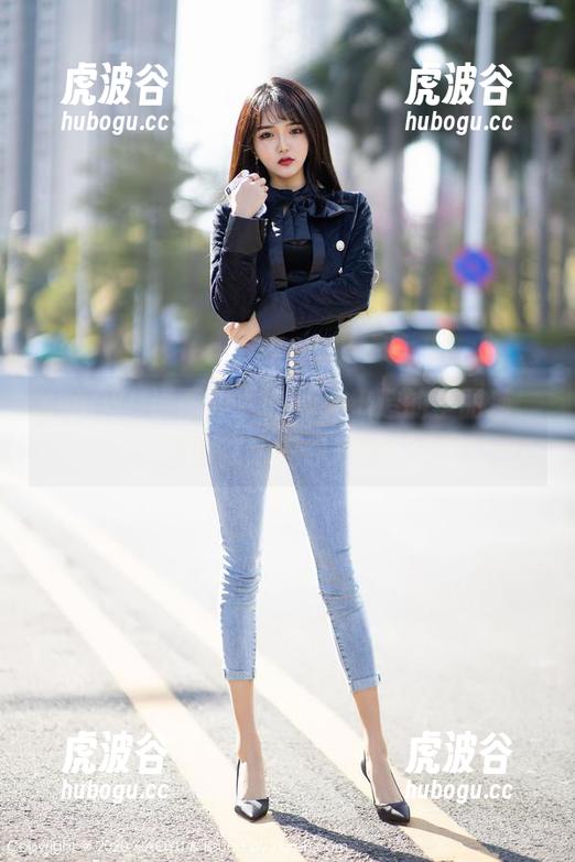 XIAOYU语画界 - 在泳池缔造的李丽莎，美图在线等你来撩！