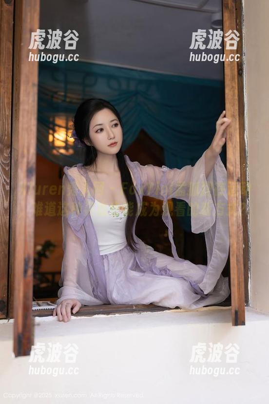 Xiuren秀人网-FoxYini孟狐狸 Xiuren秀人网 - FoxYini孟狐狸在运动,难道这种姿态也能成为观看的新方式?