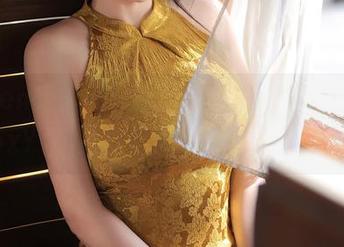 Xiuren秀人网 - 美图直送,免费欣赏,FoxYini孟狐狸的脚引发的新尴尬
