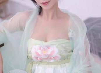 Xiuren秀人网 - 明日花桃桃寻找裤里丝的隐藏版高清写真集