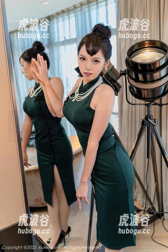 Xiuren秀人网-林杉杉 Xiuren秀人网 - 林杉杉的高清秘书写真集:忘记工作,专注于我这条优雅的腿!
