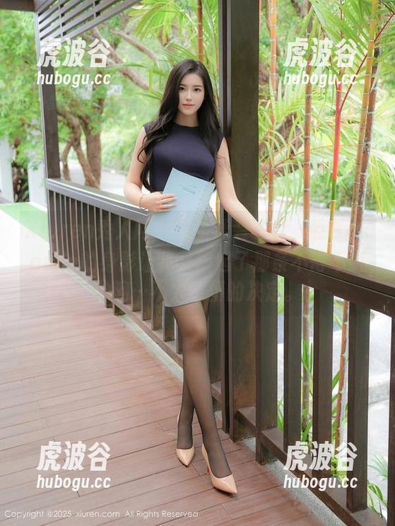 Xiuren秀人网-蓝夏akasha Xiuren秀人网 - 免费泳装写真,蓝夏akasha的身影让我又想起了那条不得不游的河…不太谨慎的决定。