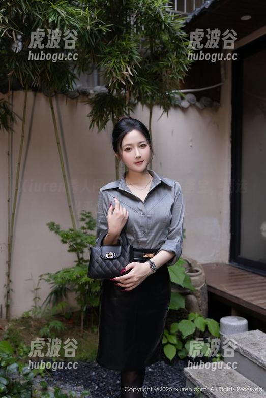 Xiuren秀人网-蛋蛋宝 Xiuren秀人网 - 毛衣里的蛋蛋宝,精选出乎意料的清新气息。
