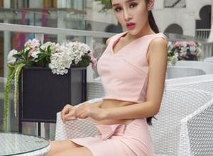 aiss - 你见过若兮的瑜伽图库吗？看后我只想默默反思自己的生活。