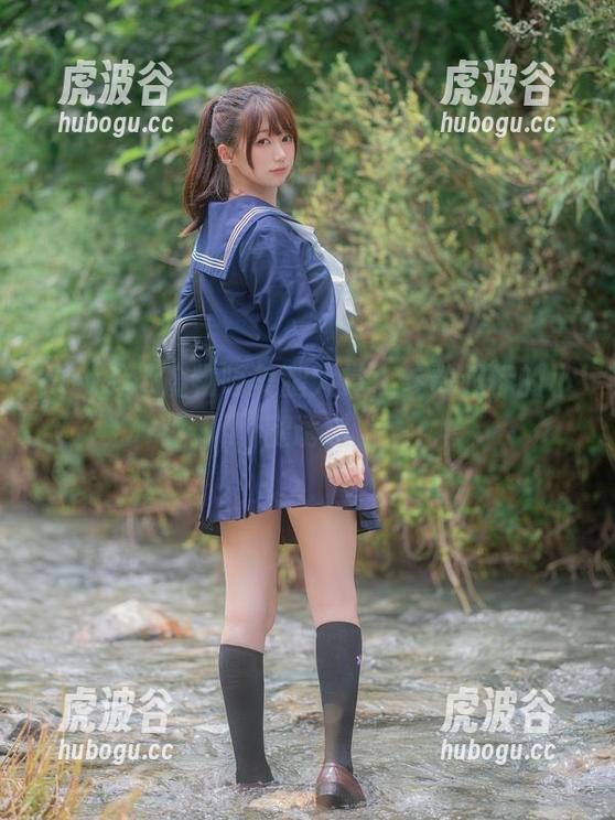 nagesa魔物喵 nagesa魔物喵美腿大赏,参数超标的小腿诱惑