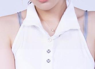 丽柜 - 小智贤的写真福利,不正是双生花间那种微妙的意思情缘吗?