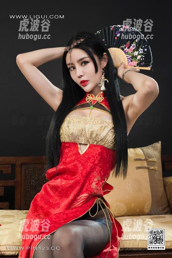 丽柜-肖肖 丽柜 - 原图大揭秘:肖肖说,这个女孩其实是她的小时候的影子?