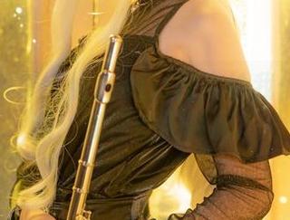 水手服图册—仙九Airi再次给我们上了一课：如何妙用制服。