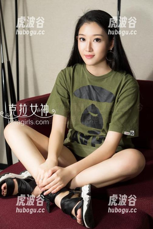 克拉女神-赵雨静 克拉女神 - 看了赵雨静的职业装资源,今天的会议还能原形毕露吗?
