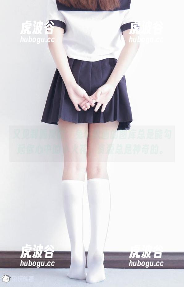 兔玩映画 又见制服裸腿,兔玩映画的图库总是能勾起你心中的小火花,资源总是神奇的。