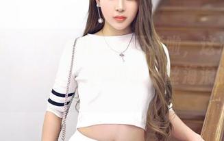 嗲囡囡 - 小果冻儿又来更新啦，这次居然选择了水手服，心中闪过一丝海浪的召唤。