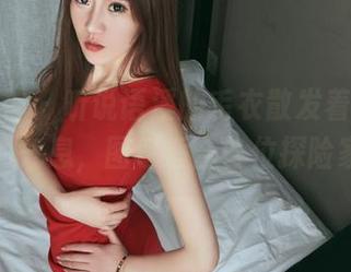 头条女神 - 听说语溪的毛衣散发着“无圣光”的气息,图包适合各位探险家哦。