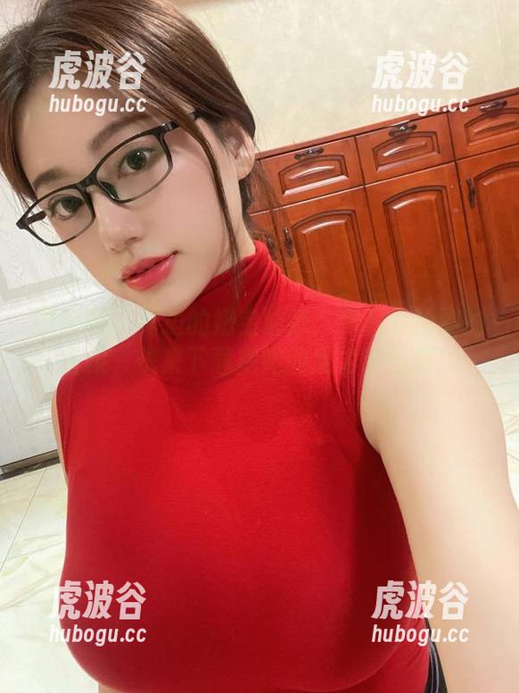 奶宝妹纸 微密圈 - 海边的奶宝妹纸:作品集捡到的宝藏,快来下载把她的魔力带回家!