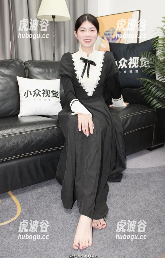 小众视觉-彤彤 小众视觉 - 女仆装的彤彤,亮出无圣光套图,这才是真实你说是吧?