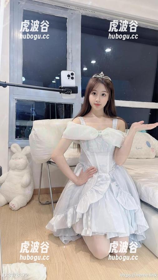 小萌子 微密圈 - 小萌子高清内衣图集,清新与挑逗,这调调真让人左右为难。