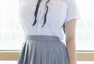 尤蜜荟 - Egg_尤妮丝Egg的裤里丝:当福利和作品撞上了,结果是啥?