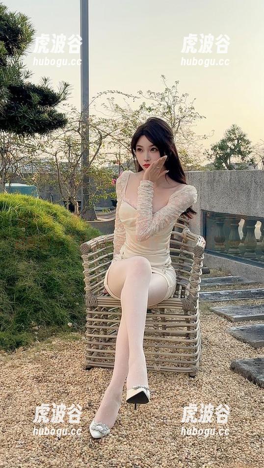 徐莉芝Booty 微密圈 - 看到徐莉芝Booty的棉袜,才明白原图与平凡的袜子是两个概念,呜呜……