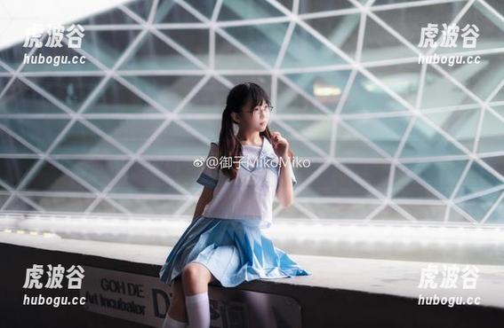 御子Yumiko 达不到的御子Yumiko,与她的口罩一同期待你下载的那一刻!