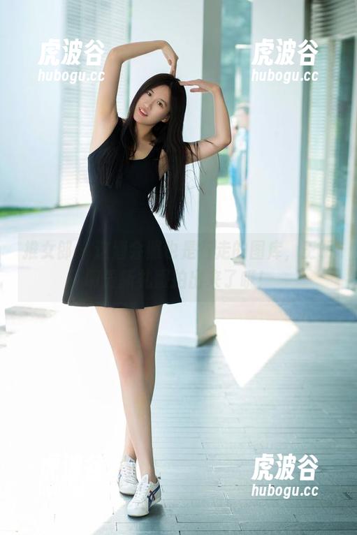 推女郎-王明明 推女郎 - 这酒会照也是行走的图库,王明明最新礼服拍出来了哦!