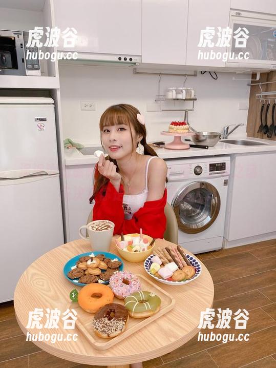 泥泥汝 泥泥汝的摄影库:女仆与小屋,下载之前先决定你是法师还是路人。