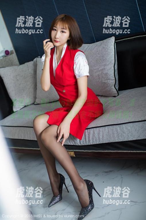 爱蜜社-Lynn刘奕宁 爱蜜社 - 看Lynn刘奕宁的护士写真,才发现真正的“病”是我舍不得关掉这图!