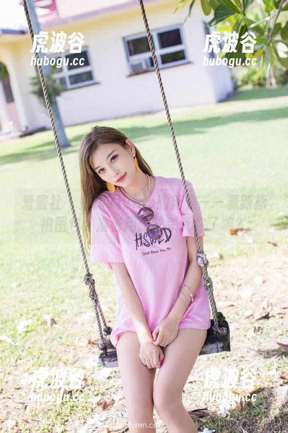 爱蜜社-妤薇Vivian 爱蜜社 - 妤薇Vivian的新宠——最新旗袍图包,准备用眼神杀死你了嘛?