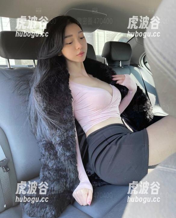 牛奶里的果汁 微密圈 - 免费写真:牛奶里的果汁,美腿都在悄悄说话呢