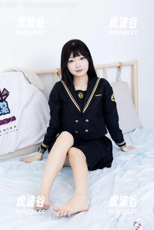 物恋传媒-小昭 物恋传媒 - 小昭教室写真集新鲜出炉,知识与颜值,双重绑定!