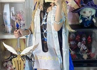 又是一组白栎Shirly的桐生桔梗A写真，原图有种魔力，令你驻足的同时，又让想入非非。