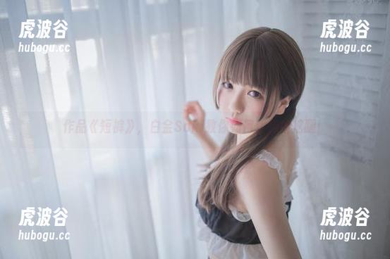 白金Saki 作品《短裤》,白金Saki教你如何优雅地炫腿!