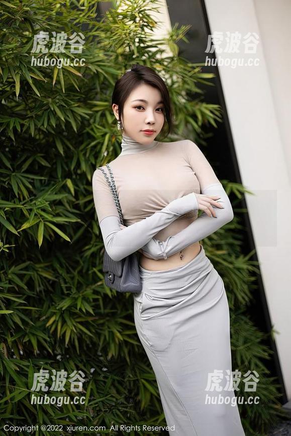 秀人网-HeyuZhang 秀人网 - 新一轮油亮潮流,HeyuZhang的作品集更新发光发热!