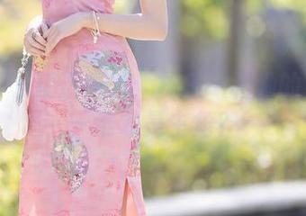 秀人网 - 精选图集：林乐一和她的奶牛——谁才是主角？