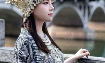 秀人网 - 水水姐带来的JK图集,分享点滴心得:姿势越怪,效果越绝!