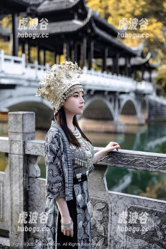 秀人网-水水姐 秀人网 - 水水姐带来的JK图集,分享点滴心得:姿势越怪,效果越绝!