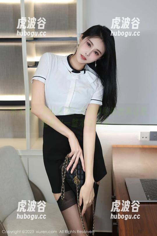 秀人网-艺轩 秀人网 - 灰丝系列?艺轩的私拍合集让我脑补出一整本杂志来…