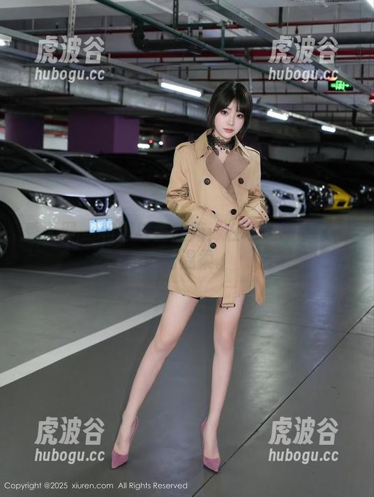 秀人网-黄歆苑 秀人网 - 和服与黄歆苑:在私房图中找回她的温柔。