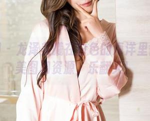 秀人网 - 龙泽美曦在白色的海洋里徜徉:美图和资源,乐翻天!