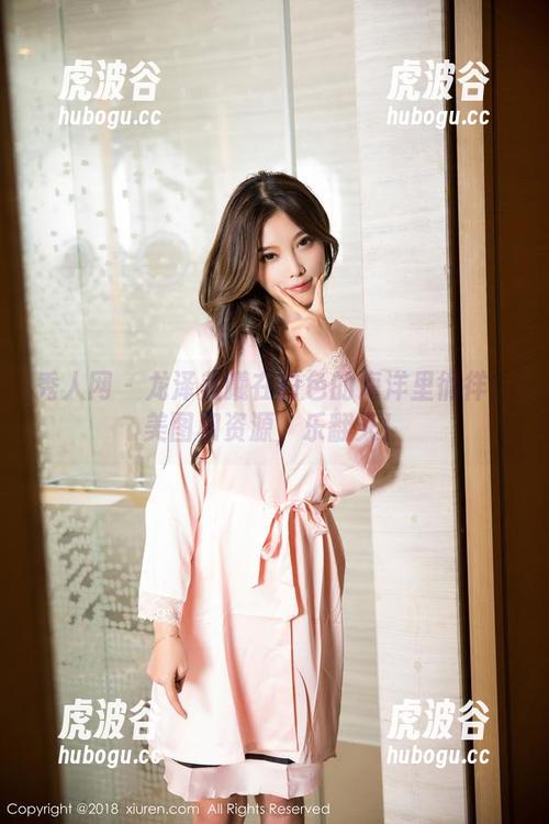 秀人网-龙泽美曦 秀人网 - 龙泽美曦在白色的海洋里徜徉:美图和资源,乐翻天!