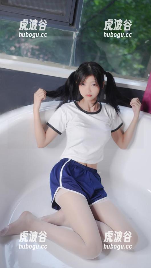 紧急企划-龙崎聆音 紧急企划 - 龙崎聆音带你领略镂空之美,合集里的每一寸都有看头