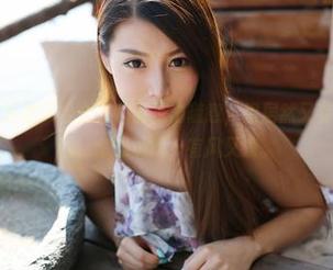 美媛馆 - 黄乐然天台合集,看得出随意,但居然又有种独特的氛围,怎么说呢,有风又凉。