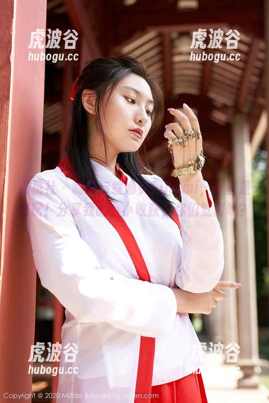 蜜桃社-缇娜美Tinami 蜜桃社 - 制服与缇娜美Tinami,简直是绝配!分享我的小小收获,你们觉得呢?